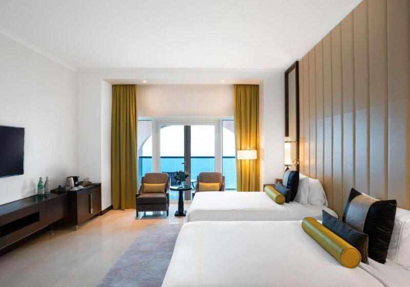 Номер Deluxe Вид на Море, Rixos Marina Abu Dhabi