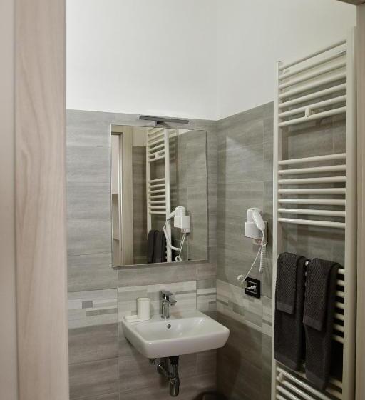 اتاق استاندارد سه نفره, La Casa Del Tempo   Urban Resort
