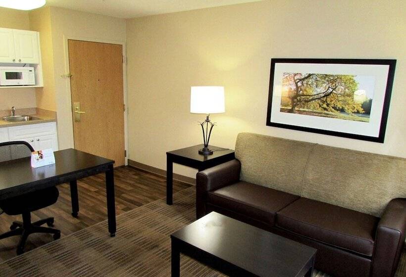 Студия Deluxe, Extended Stay America Suites  Boston  Westborough  Computer Dr