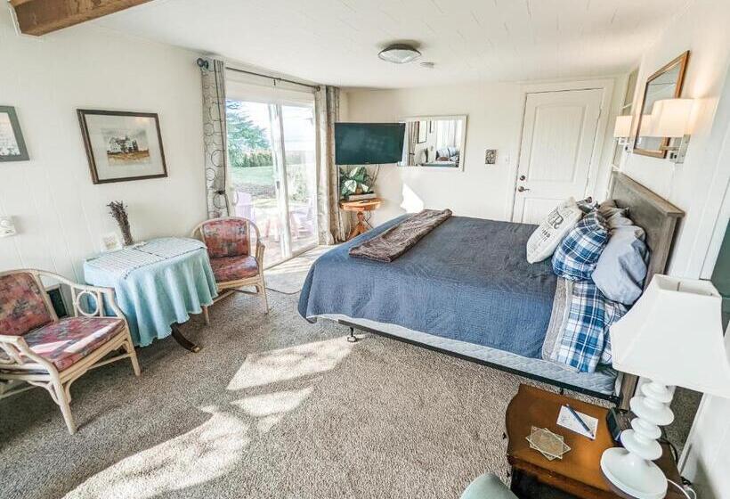스탠다드 룸 킹사이즈 침대, Juan De Fuca Cottages