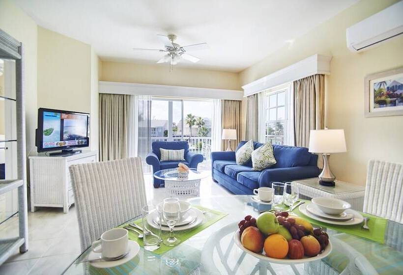 سوئیت دلوکس 3 خوابه, Sandyport Beach Resort