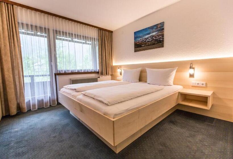Номер Стандарт с Балконом, Gästehaus Pension Barbara