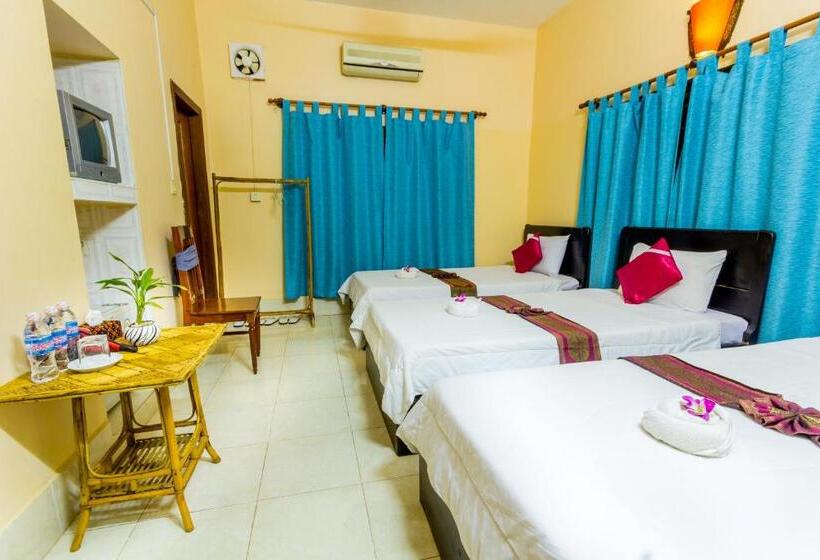 اتاق استاندارد سه نفره, Bou Savy Guesthouse