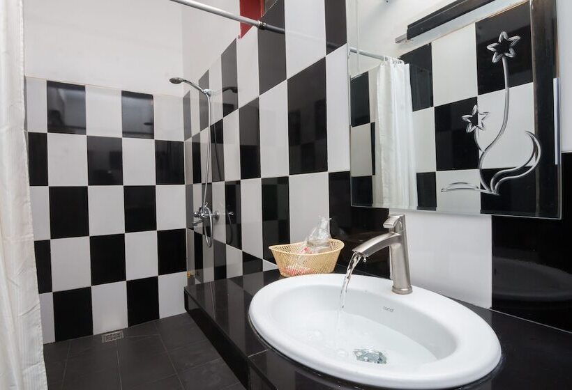 اتاق استاندارد, Bou Savy Guesthouse