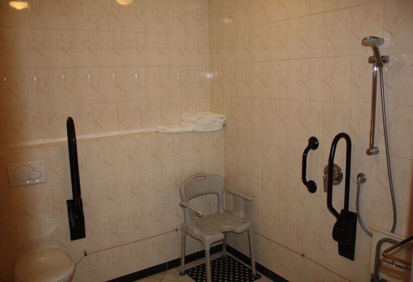 장애인을 위한 수피리어 룸, Van Der Valk Hotel Groningen Westerbroek