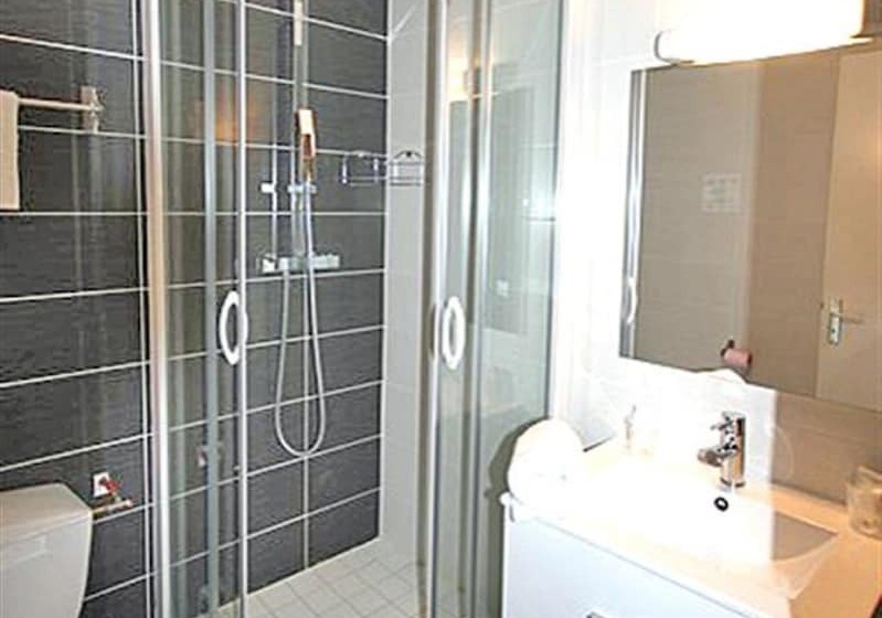 Номер Стандарт Трехместный, Hôtel Le Keroman