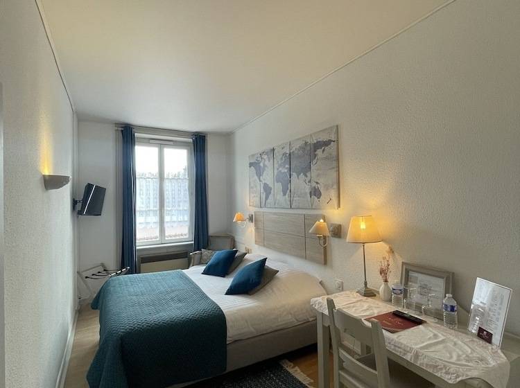 Номер Комфорт, The Originals Boutique, Hôtel De La Balance, Montbéliard
