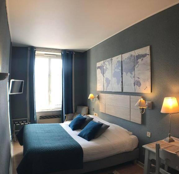Номер Комфорт, The Originals Boutique, Hôtel De La Balance, Montbéliard