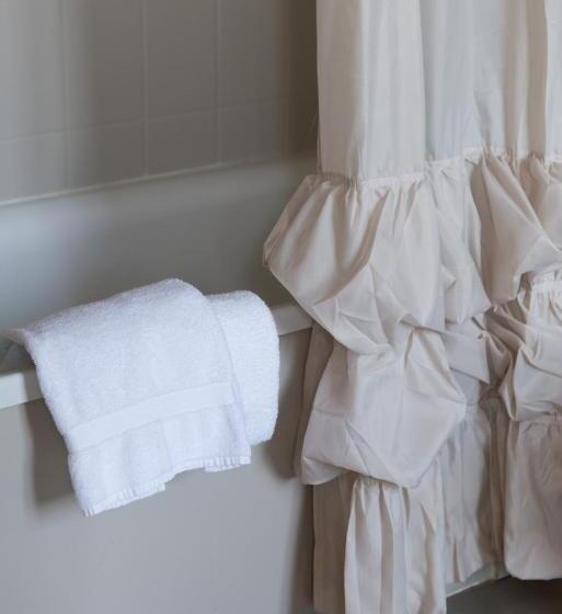 Номер Deluxe, The Originals Boutique, Hôtel De La Balance, Montbéliard