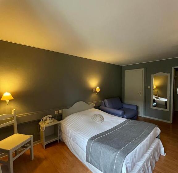 Номер Стандарт, The Originals Boutique, Hôtel De La Balance, Montbéliard