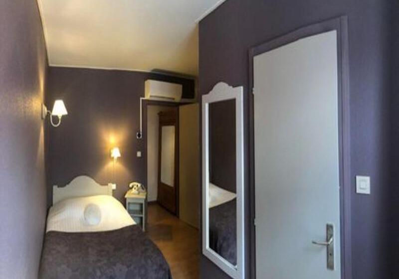 Номер Стандарт, The Originals Boutique, Hôtel De La Balance, Montbéliard
