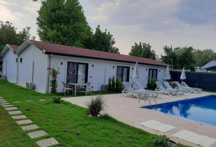 Люкс Вид на Сад, Kaya Köy Suite Otel
