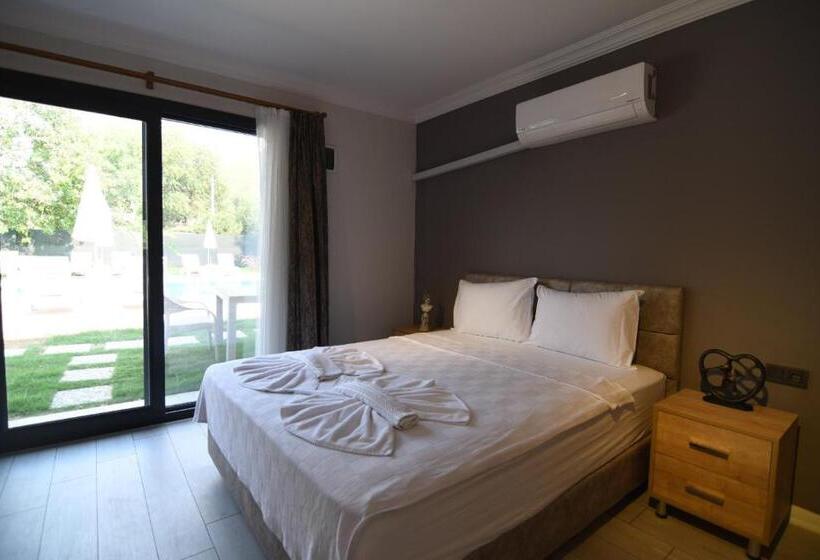 Люкс Вид на Бассейн, Kaya Köy Suite Otel