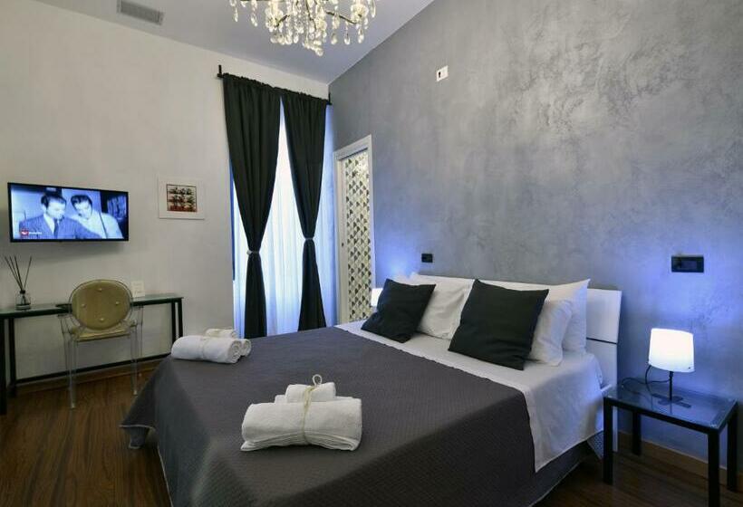 Номер Стандарт, Frizzo House