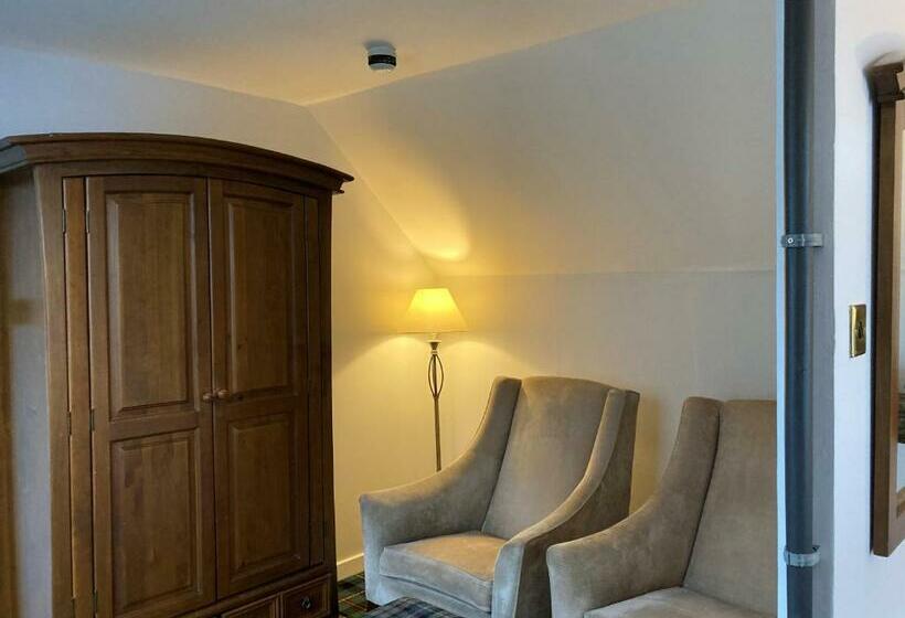 اتاق استاندارد با تخت بزرگ, Dunstaffnage Marina Suites And Lodges