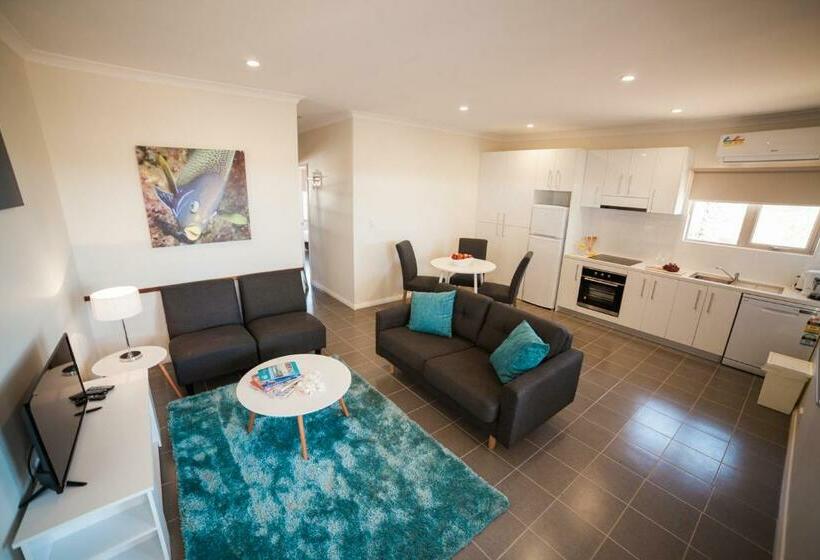 Апартаменты 2 Спальни, Exmouth Escape Resort