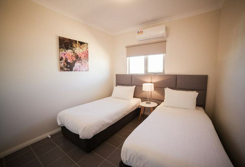 Апартаменты 2 Спальни, Exmouth Escape Resort