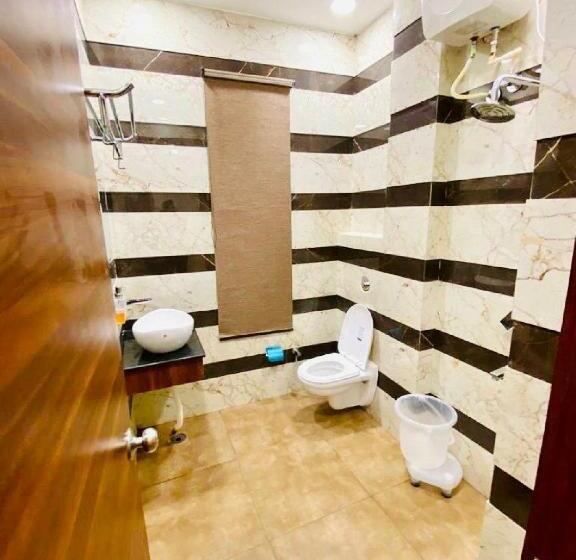 Family Suite, Avista