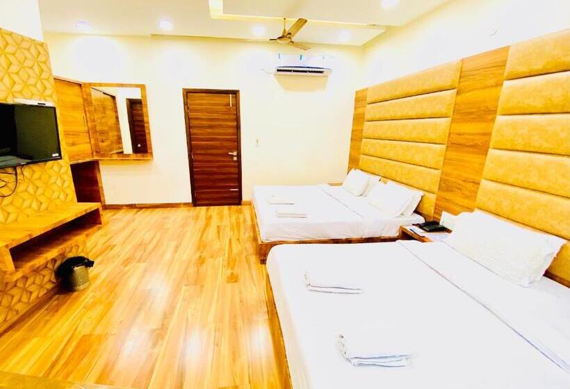 Family Suite, Avista