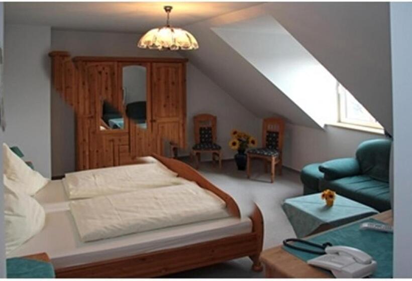اتاق استاندارد, Pension & Gasthaus Kahren