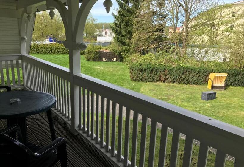 Апартаменты 1 Спальня с Балконом, Pension Villa Frohsinn Sellin Auf Rügen