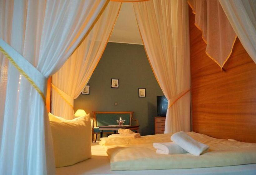 سوییت جونیور با بالکن, Waldhotel Am See Berlin Schmöckwitz