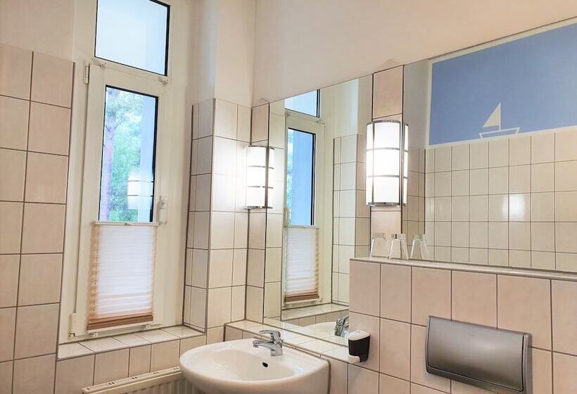 اتاق استاندارد, Waldhotel Am See Berlin Schmöckwitz