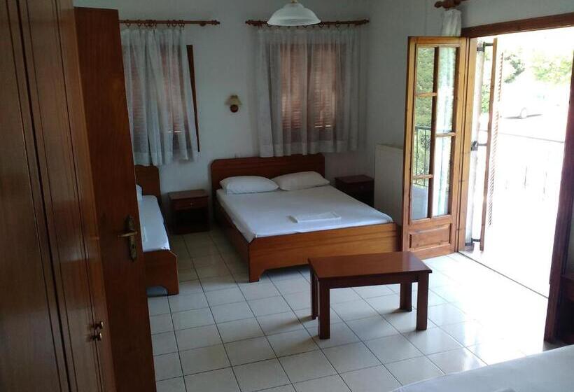 4인용 스탠다드 룸, Guesthouse Arsenis