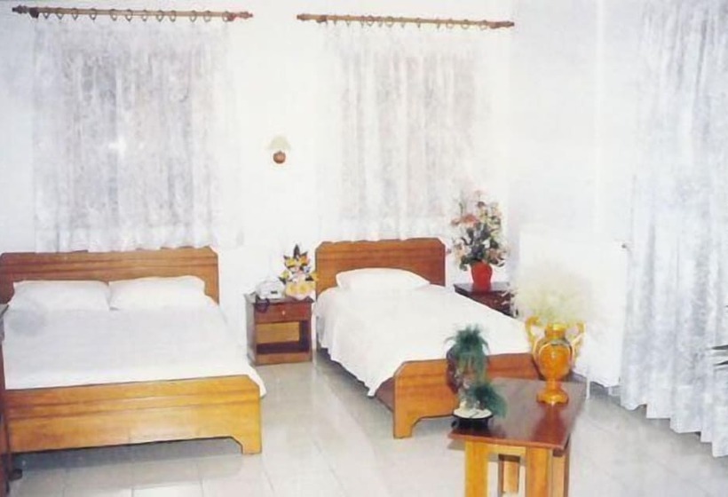 4인용 스탠다드 룸, Guesthouse Arsenis