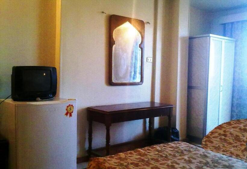 اتاق استاندارد با چشم‌انداز رودخانه, Orchida St. George