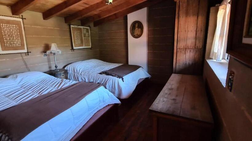 패밀리 방갈로, Quinta Tere Hotel & Gallery