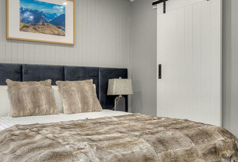 디럭스 룸, Chalet Alpina