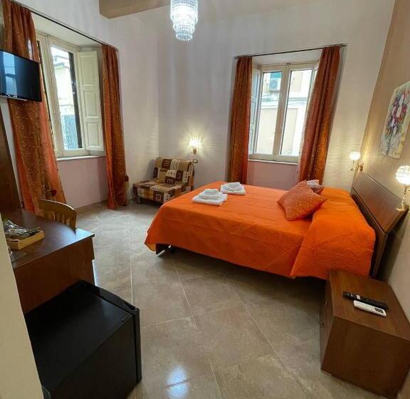 Номер Стандарт, Giorgia House