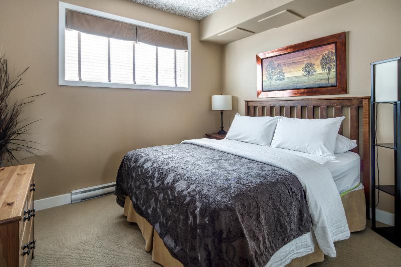 Люкс 2 Спальни, Bighorn Meadows Resort