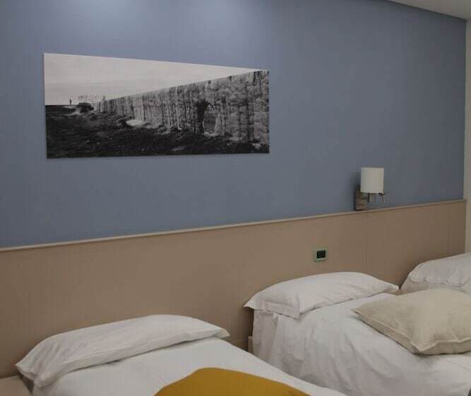 חדר סטנדרט לשלושה, Albergo Da Benedetta