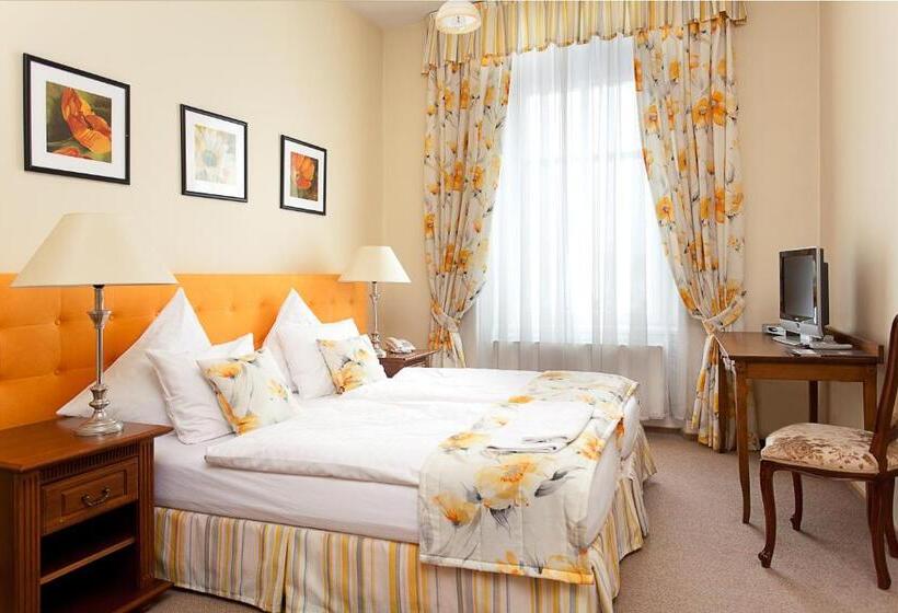 Номер Комфорт, Pałac Brunów   Wellness & Spa