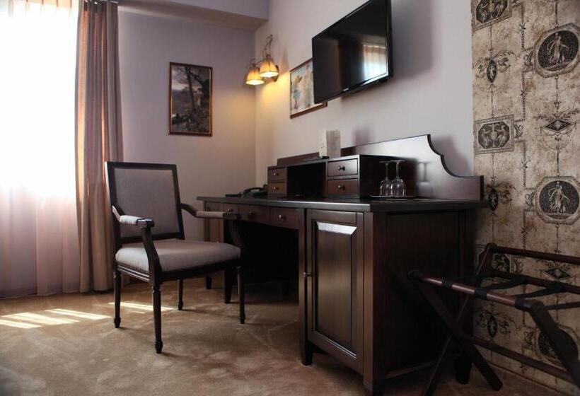 Номер Deluxe Кровать Кинг, Simfonia Boutique