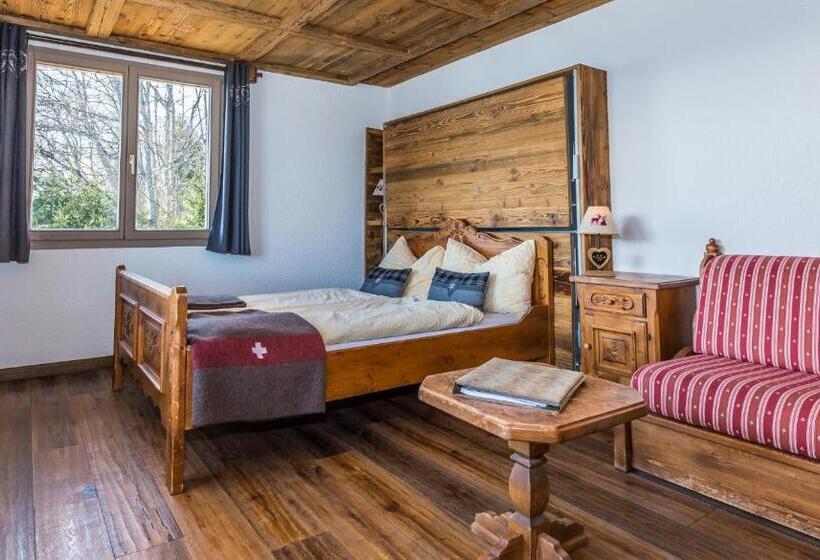سوئیت جونیور با چشم‌انداز کوهستان, Le Grand Chalet