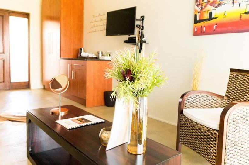 Семейный Номер, Kapensis Guesthouse  Ltd