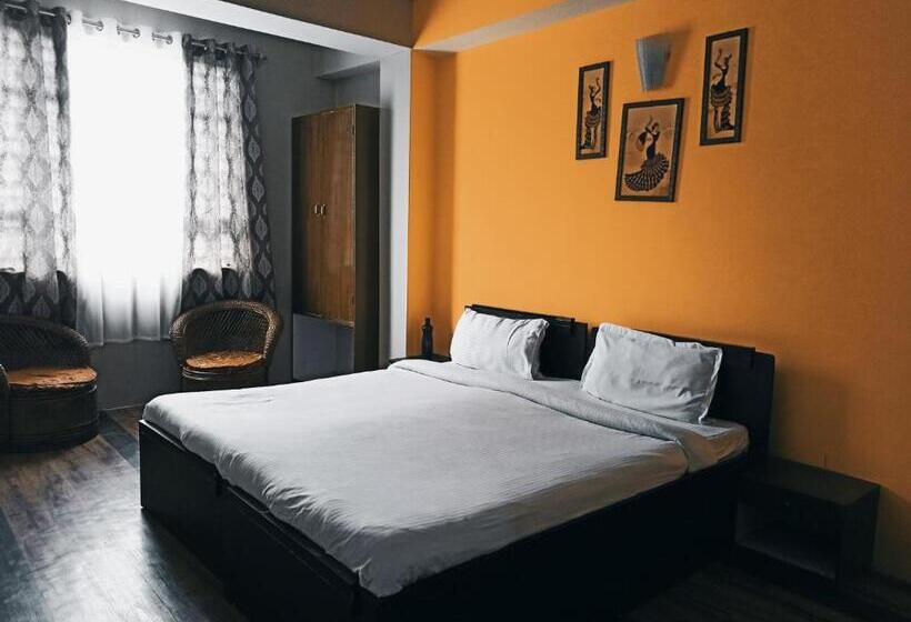 Номер Стандарт, Mayal Retreat