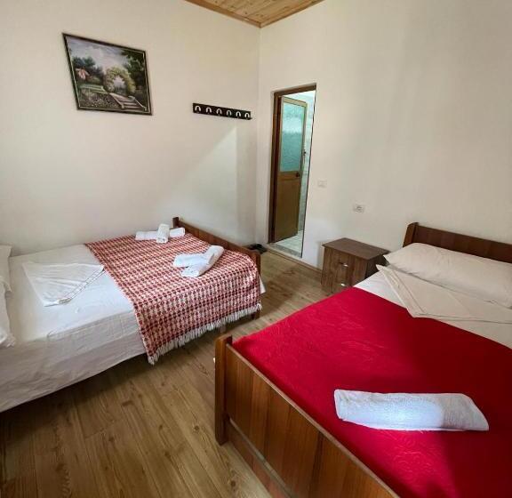 Трехместный Номер Базовый, Guest House “ Center Theth “
