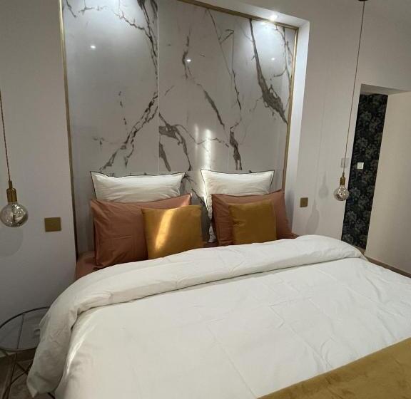 1间卧室的房子, La Suite De Charme Du Mas De La Fontaine De Jonquier Avec Spa Privatif