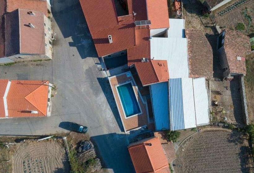 Номер Стандарт, Casa Mirandês Rural