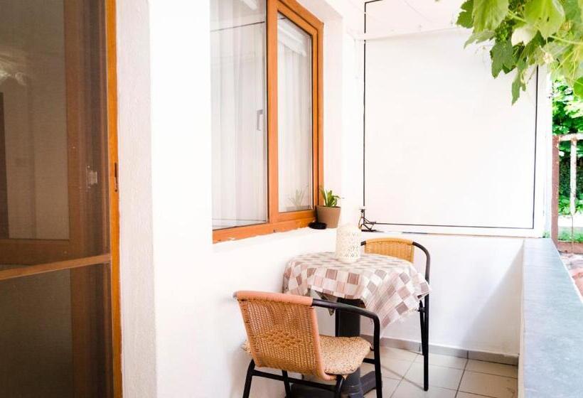 Номер Стандарт, Guest House Mikra