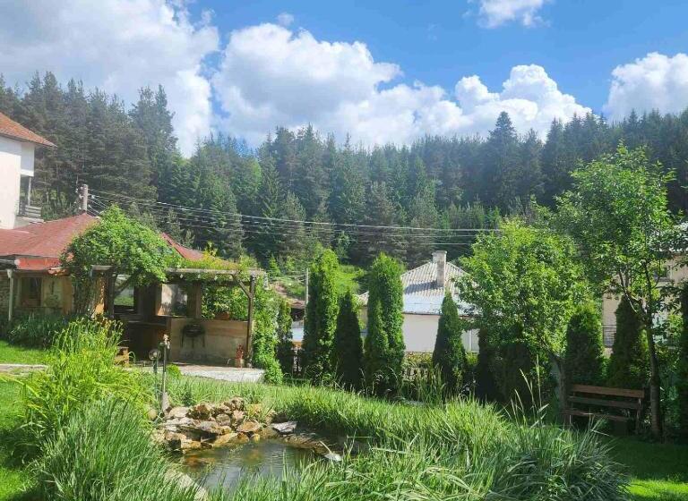 Трехместный Номер Стандарт с Балконом, Guesthouse Classic
