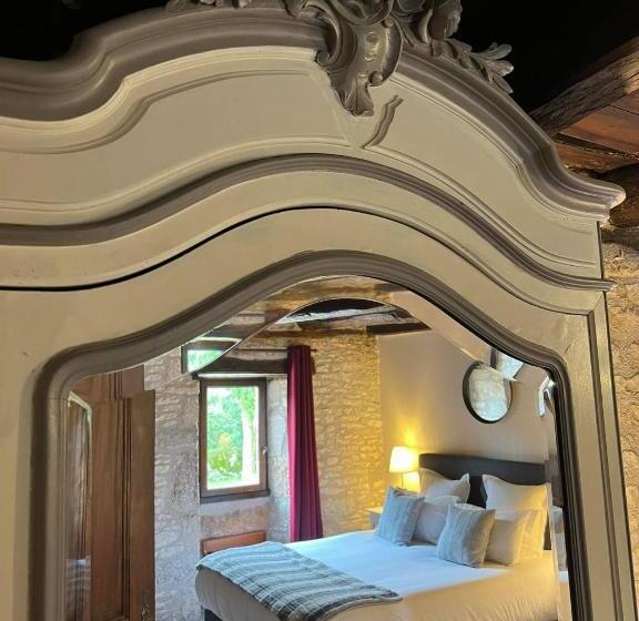 Люкс Повышенной Комфортности, Hôtel Les Vieilles Tours Rocamadour