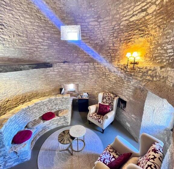 Люкс Повышенной Комфортности, Hôtel Les Vieilles Tours Rocamadour