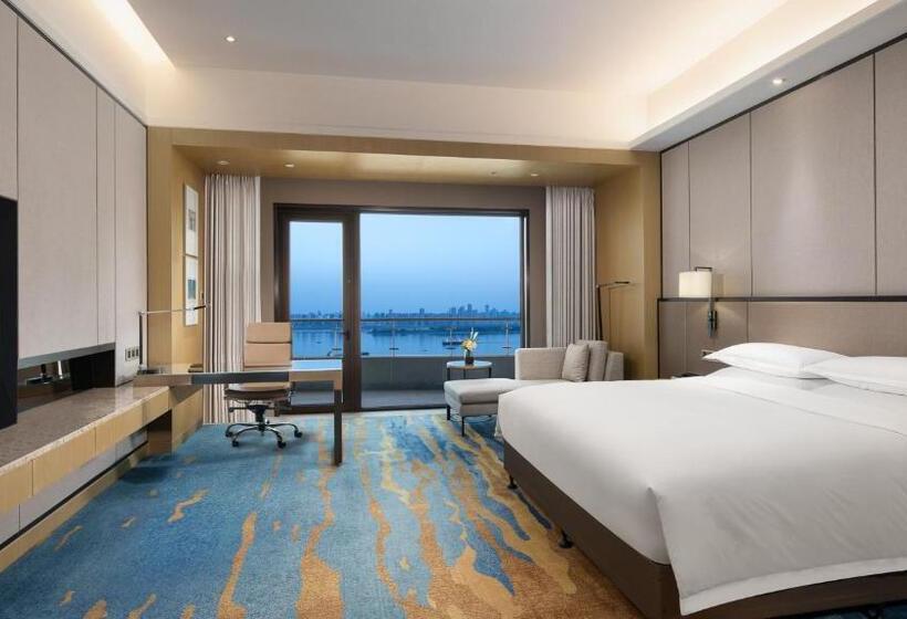 Номер Классика Кровать Кинг, Intercontinental Wuhan By Ihg