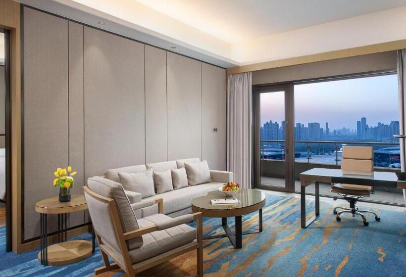 Люкс Кровать Кинг, Intercontinental Wuhan By Ihg