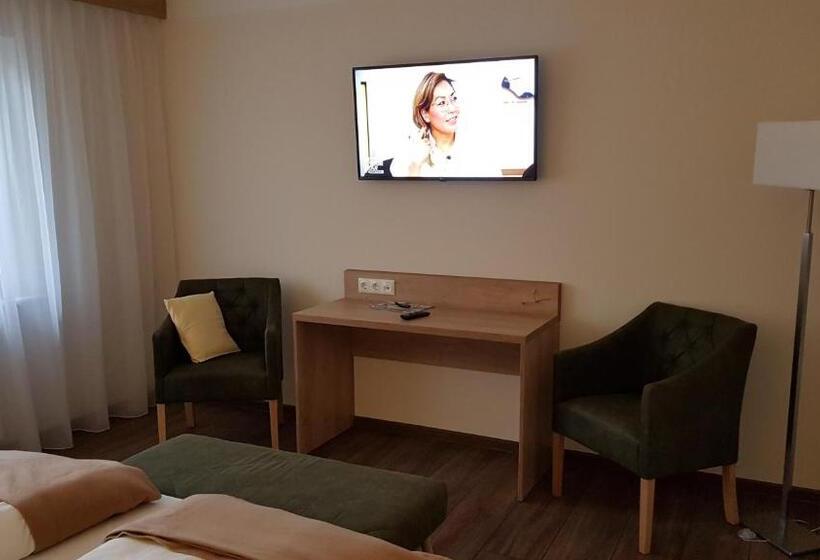 Трехместный Номер Superior, Kräuterhotel & Restaurant Heidejäger